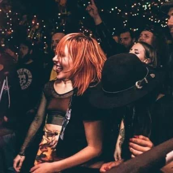 Meet your Posher, Ashes - Picture 1 of 1